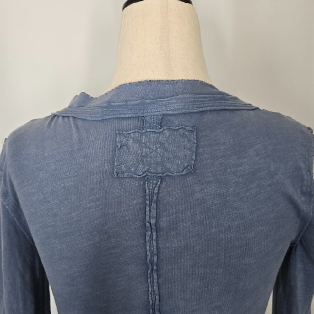 FREE EPOPLE WTF our song henley cuff top Sz XS  NEW - Picture 9 of 12